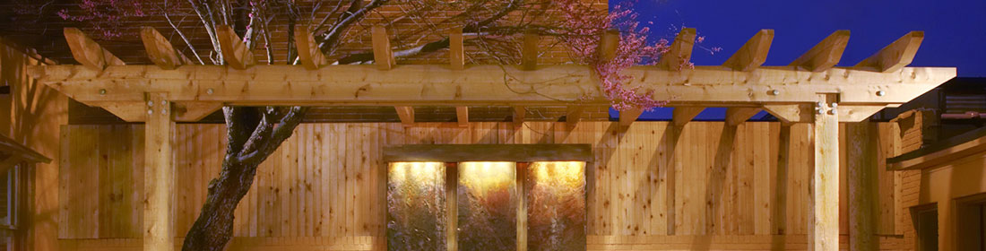 1436300484_Inside1