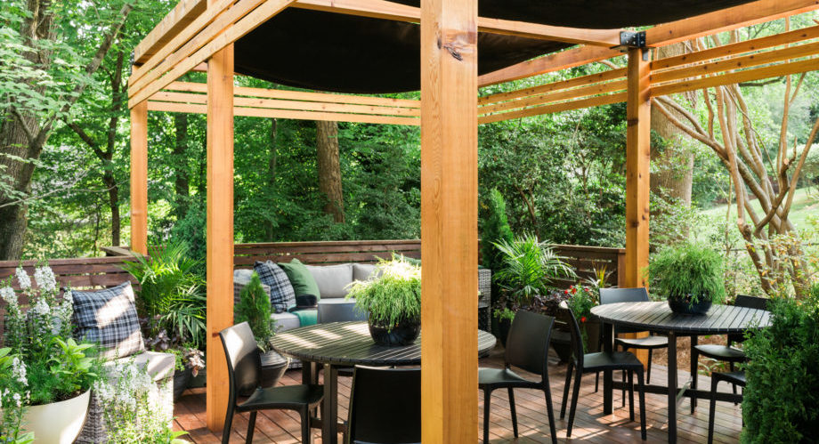 Western Red Cedar Pergola With Shade