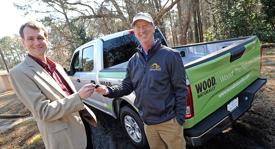 Softwood_Lumber_Truck_05