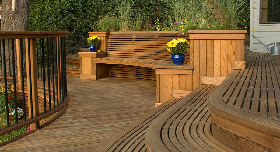Elegant Cedar Deck