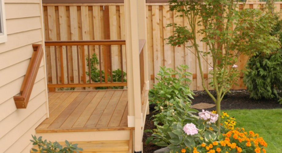 Cedar Board-on-Board Fence