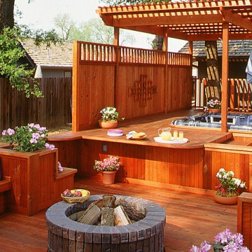 Redwood Backyard Oasis