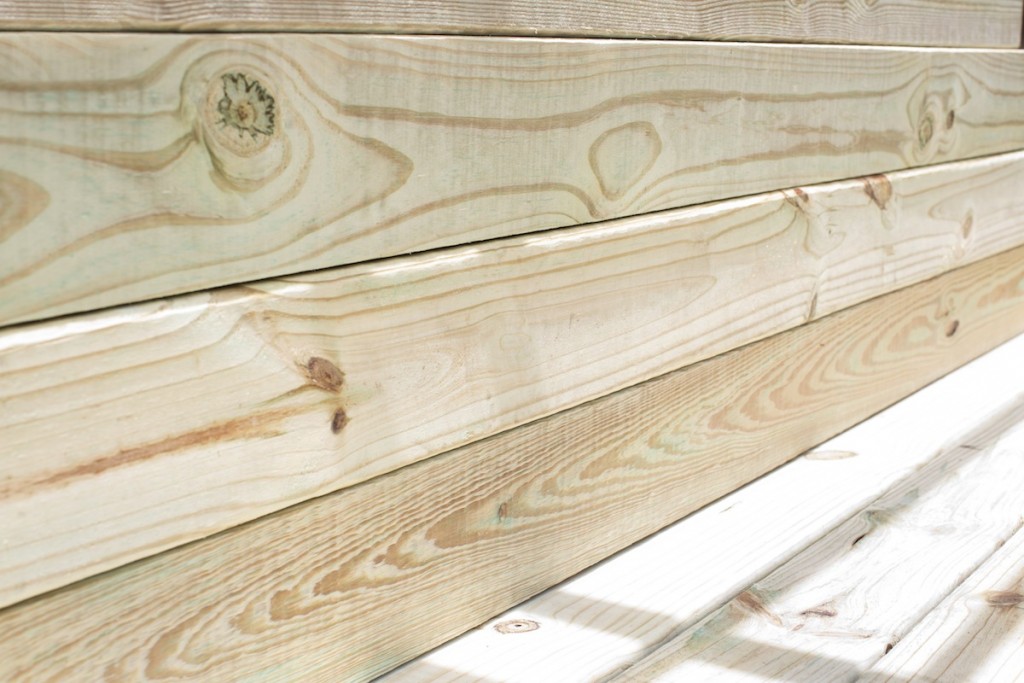 STEP_8_Add_Deck_Boards_To_Backrest