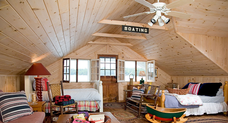 White Pine Living Room Ceiling