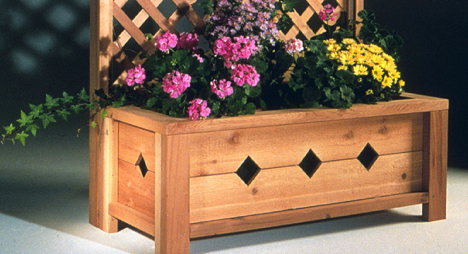 Cedar Planter Box with Lattice Panel