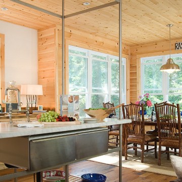 Eastern White Pine Kitchen